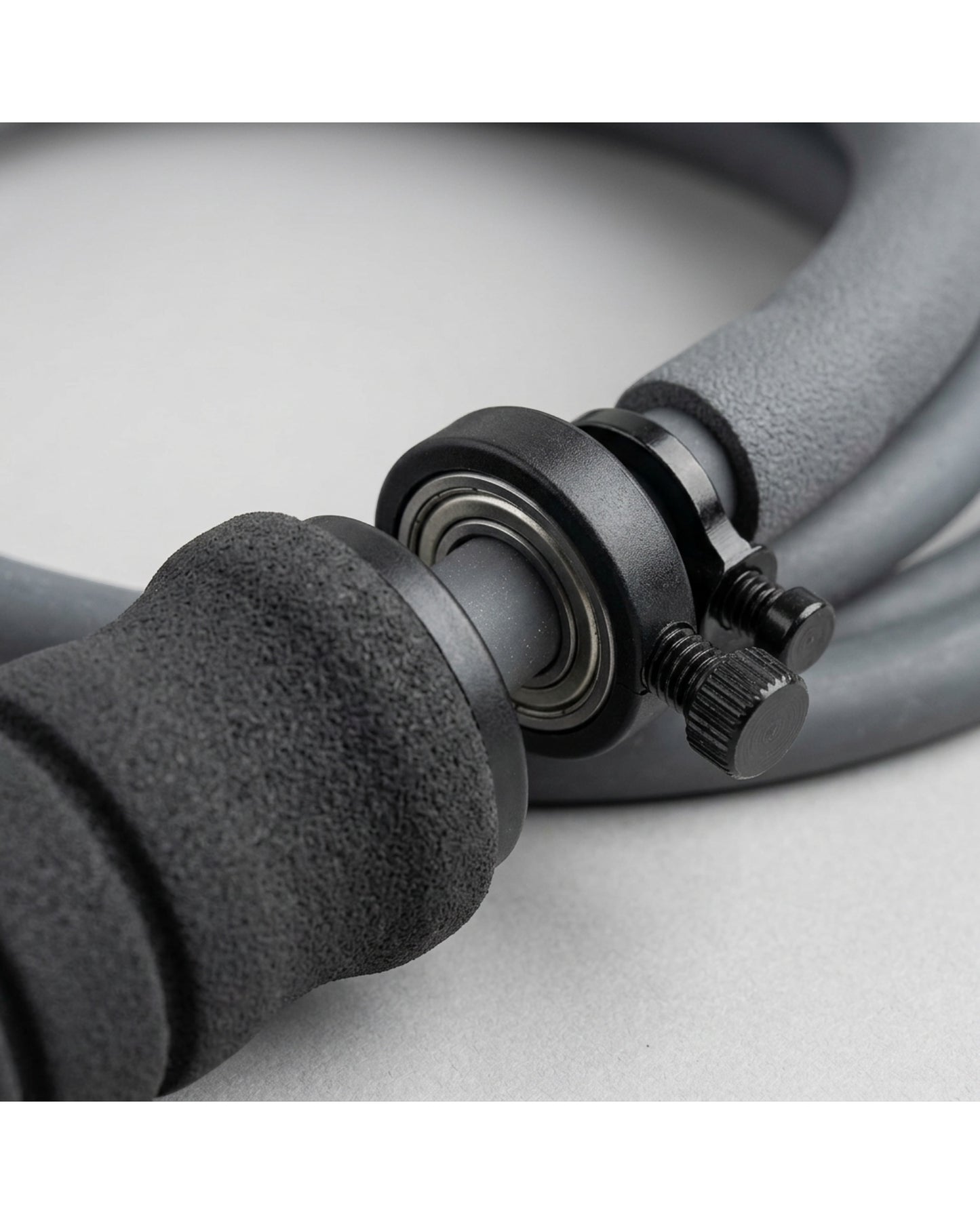Chirpi Weighted Jump Rope Gray Foam Handle 2.9 m